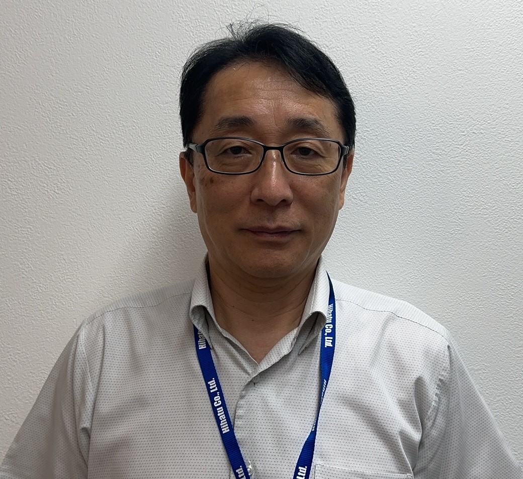 鳴海　俊介